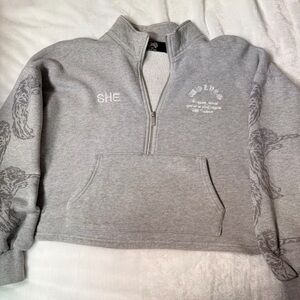 Darc Sport SHE Gray Cropped 1/2 Zip Wolf Sleeve Sweatshirt Medium Limited